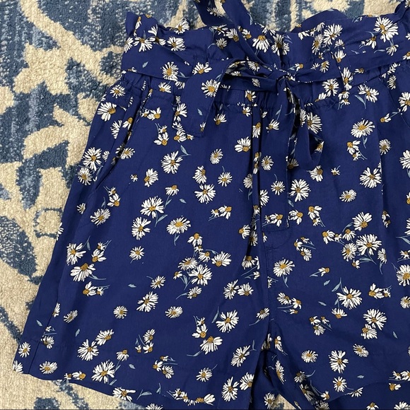Blue Floral Shorts - Picture 6 of 15